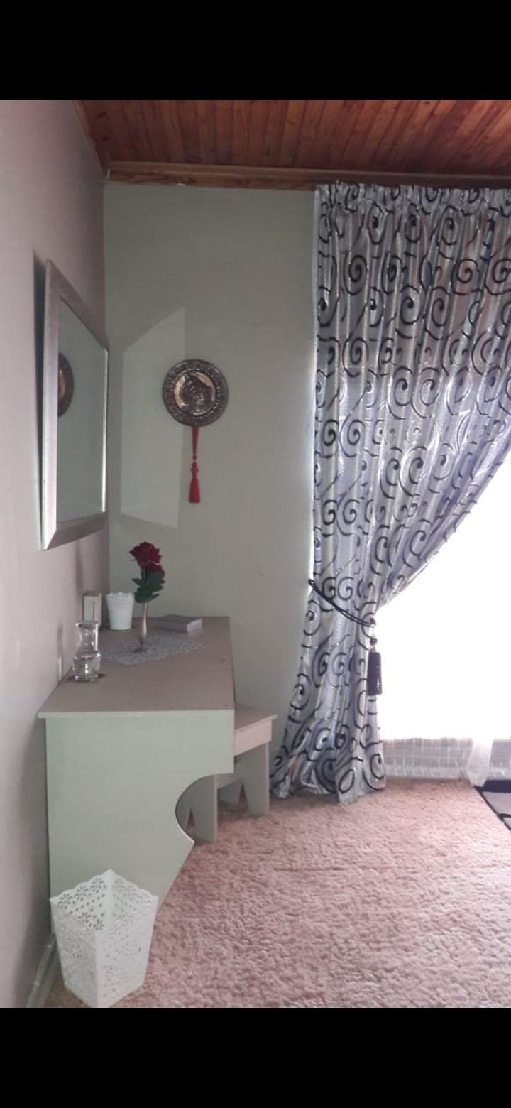 4 Bedroom Property for Sale in Odendaalsrus Free State